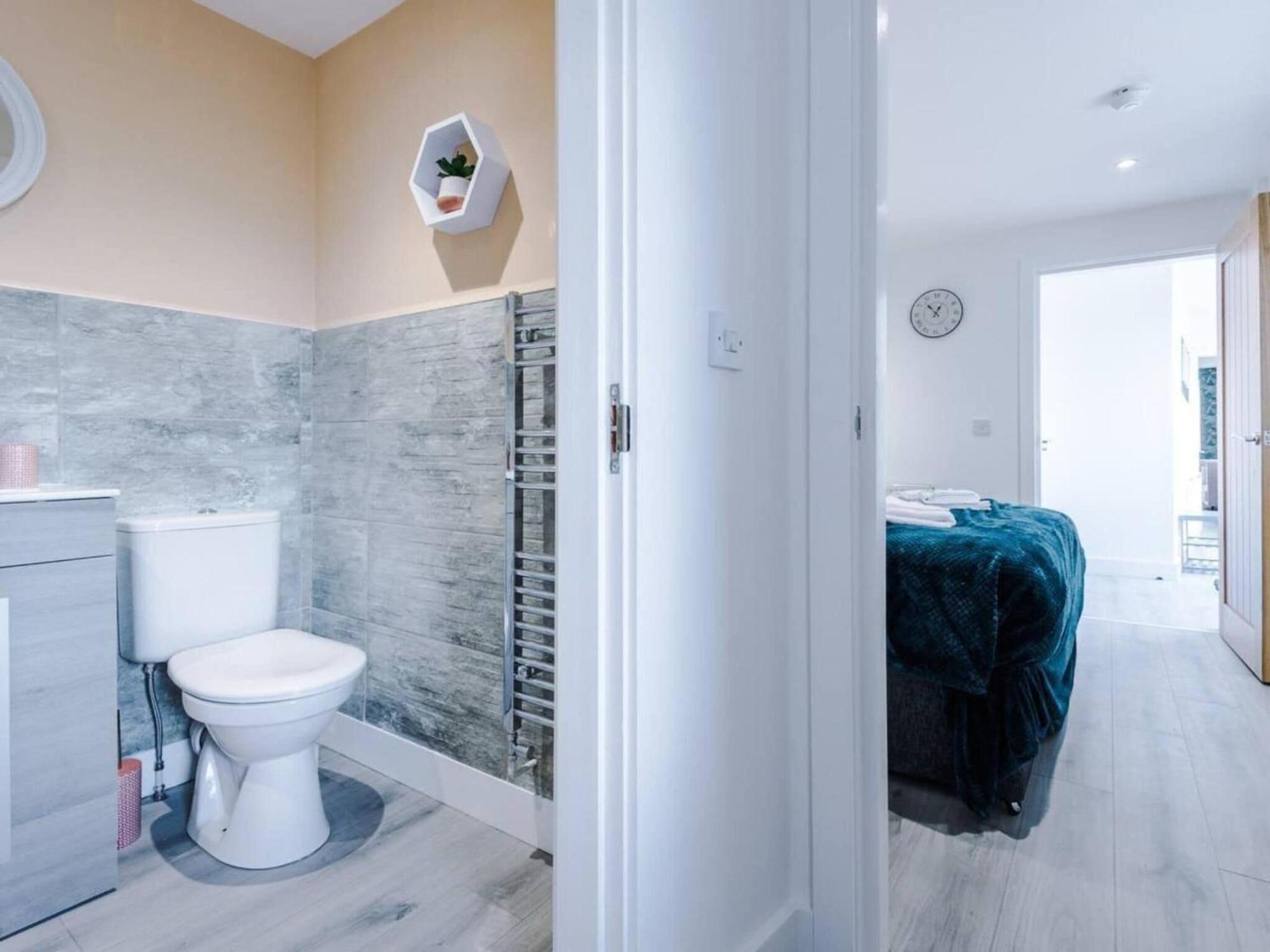 The Ecclesian Deluxe Apartments Near Trafford Centre Eccles Train Station Manchester Luaran gambar