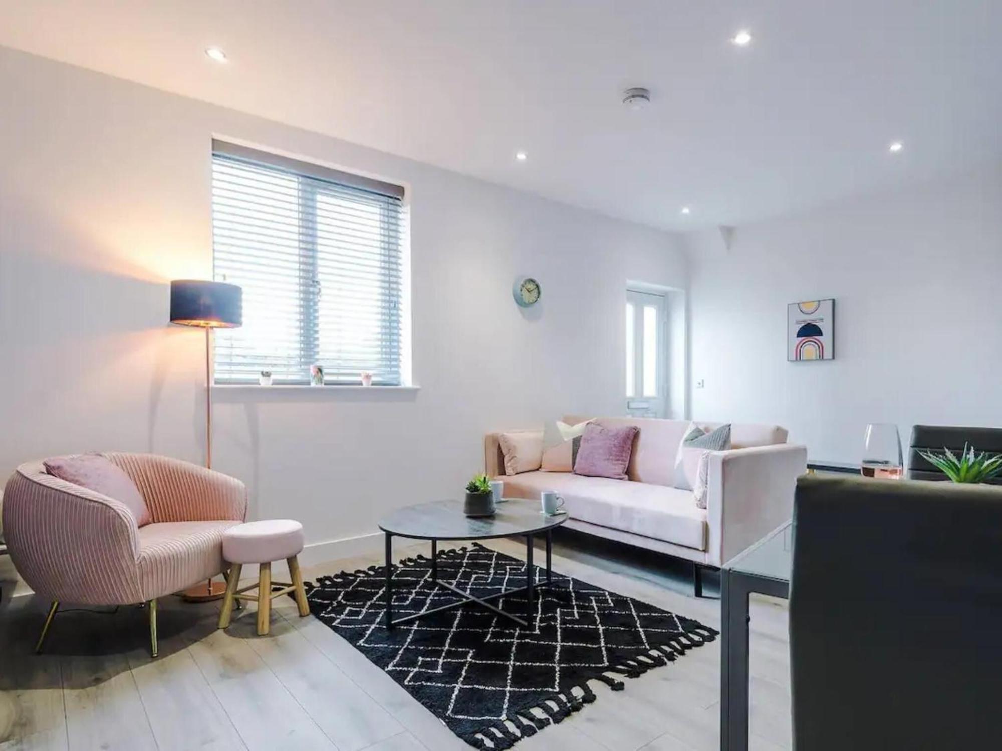 The Ecclesian Deluxe Apartments Near Trafford Centre Eccles Train Station Manchester Luaran gambar