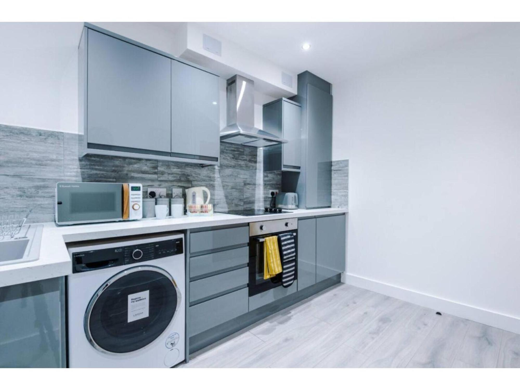 The Ecclesian Deluxe Apartments Near Trafford Centre Eccles Train Station Manchester Luaran gambar