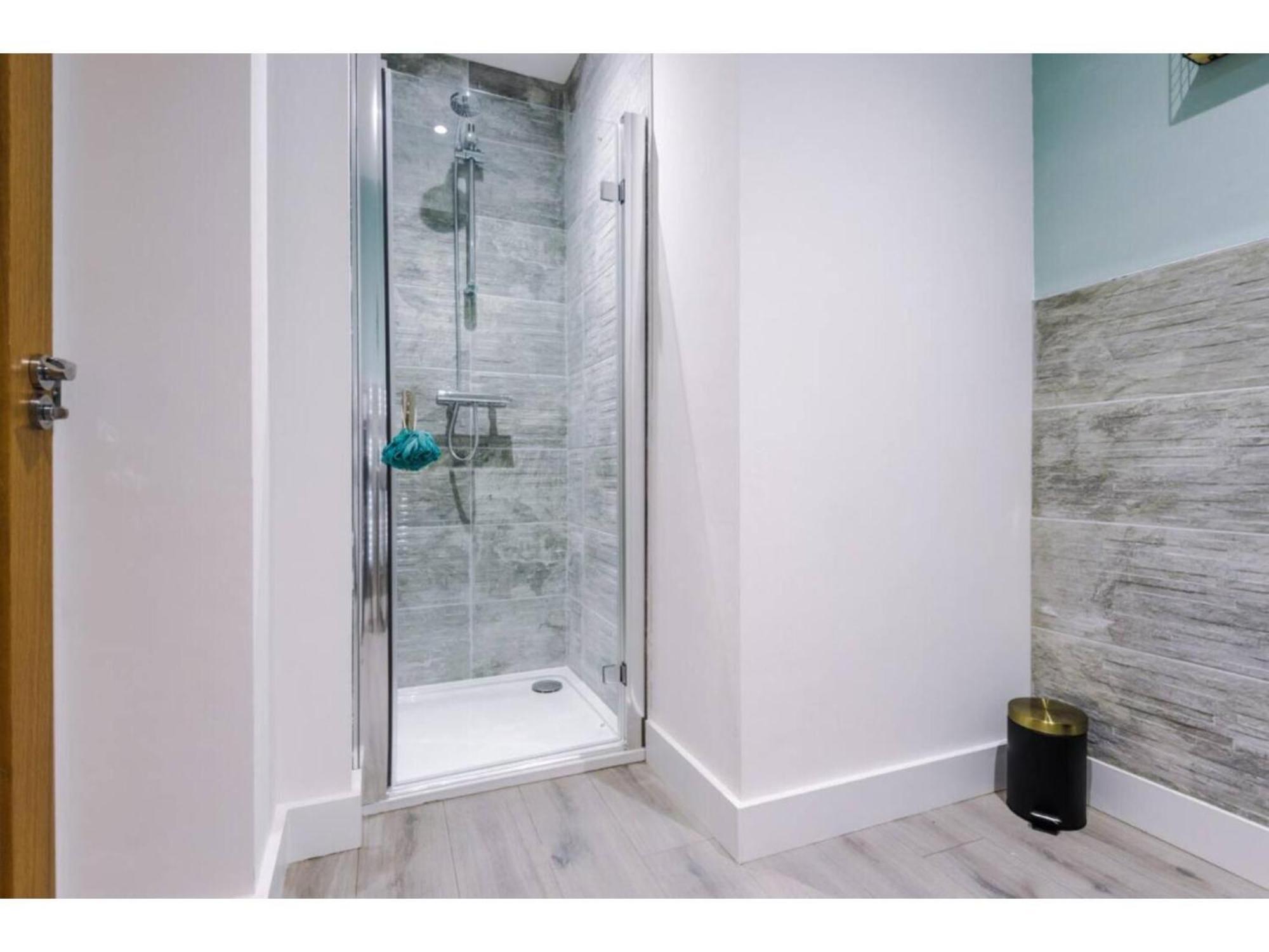 The Ecclesian Deluxe Apartments Near Trafford Centre Eccles Train Station Manchester Luaran gambar