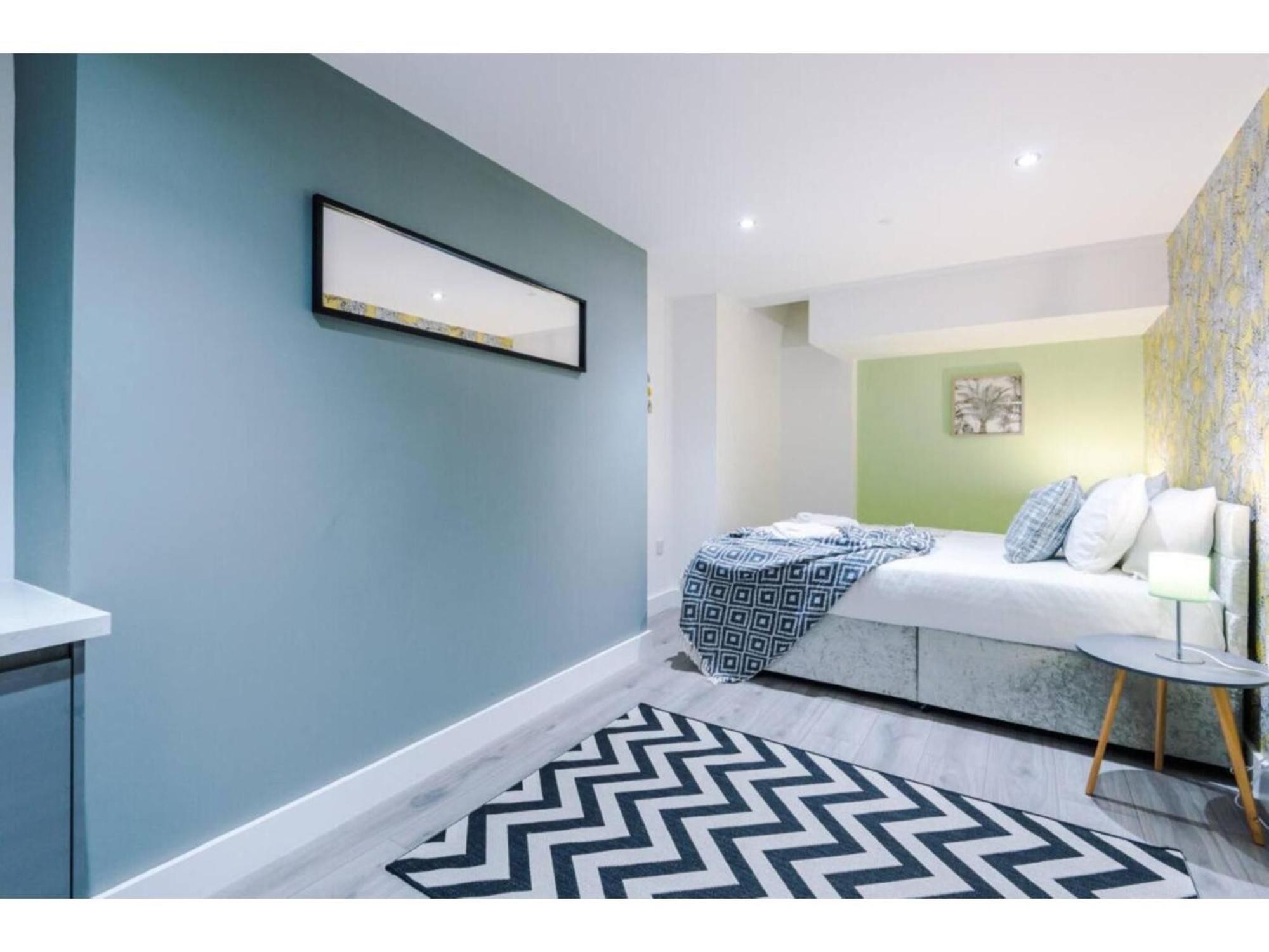 The Ecclesian Deluxe Apartments Near Trafford Centre Eccles Train Station Manchester Luaran gambar