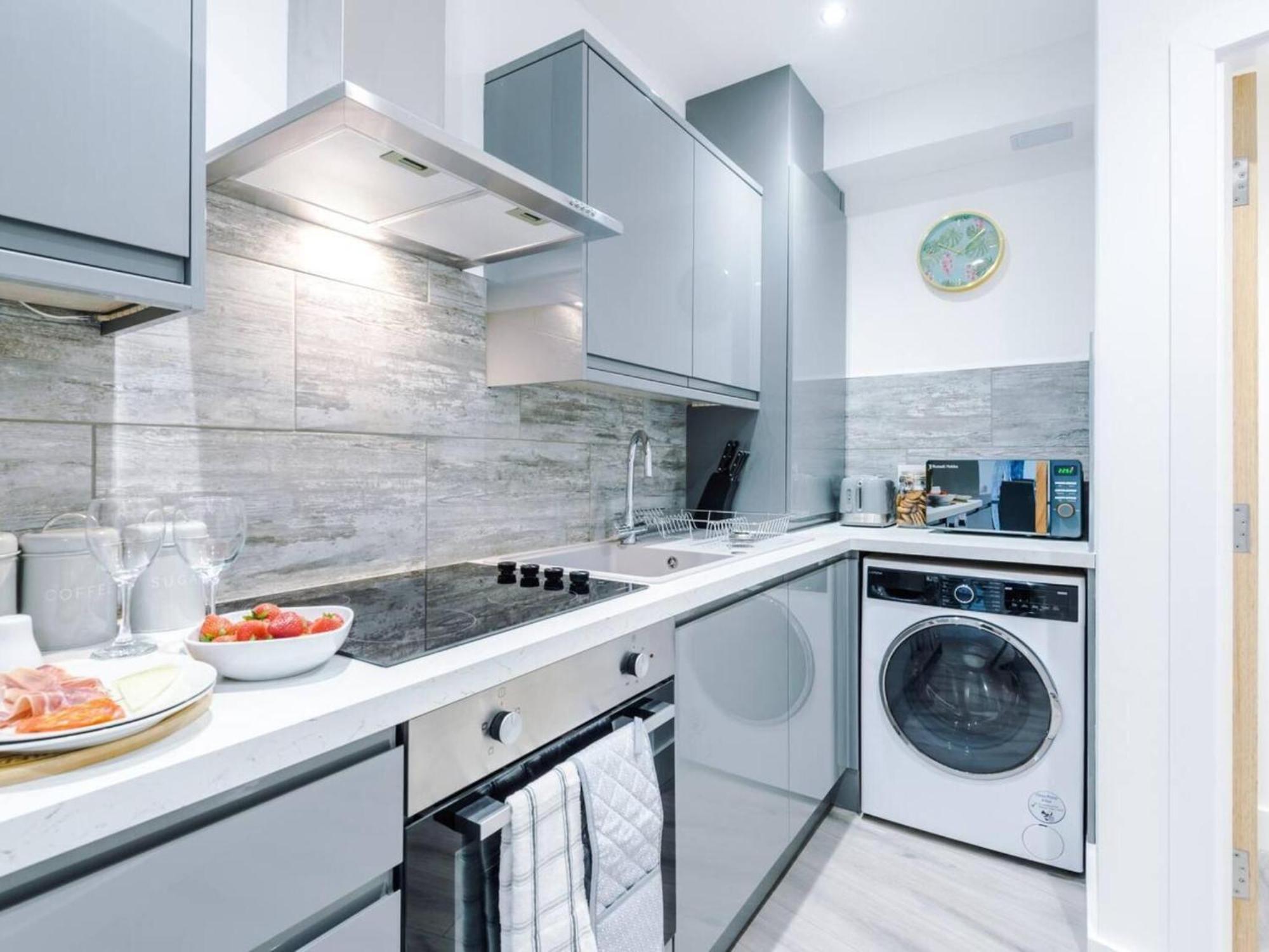 The Ecclesian Deluxe Apartments Near Trafford Centre Eccles Train Station Manchester Luaran gambar