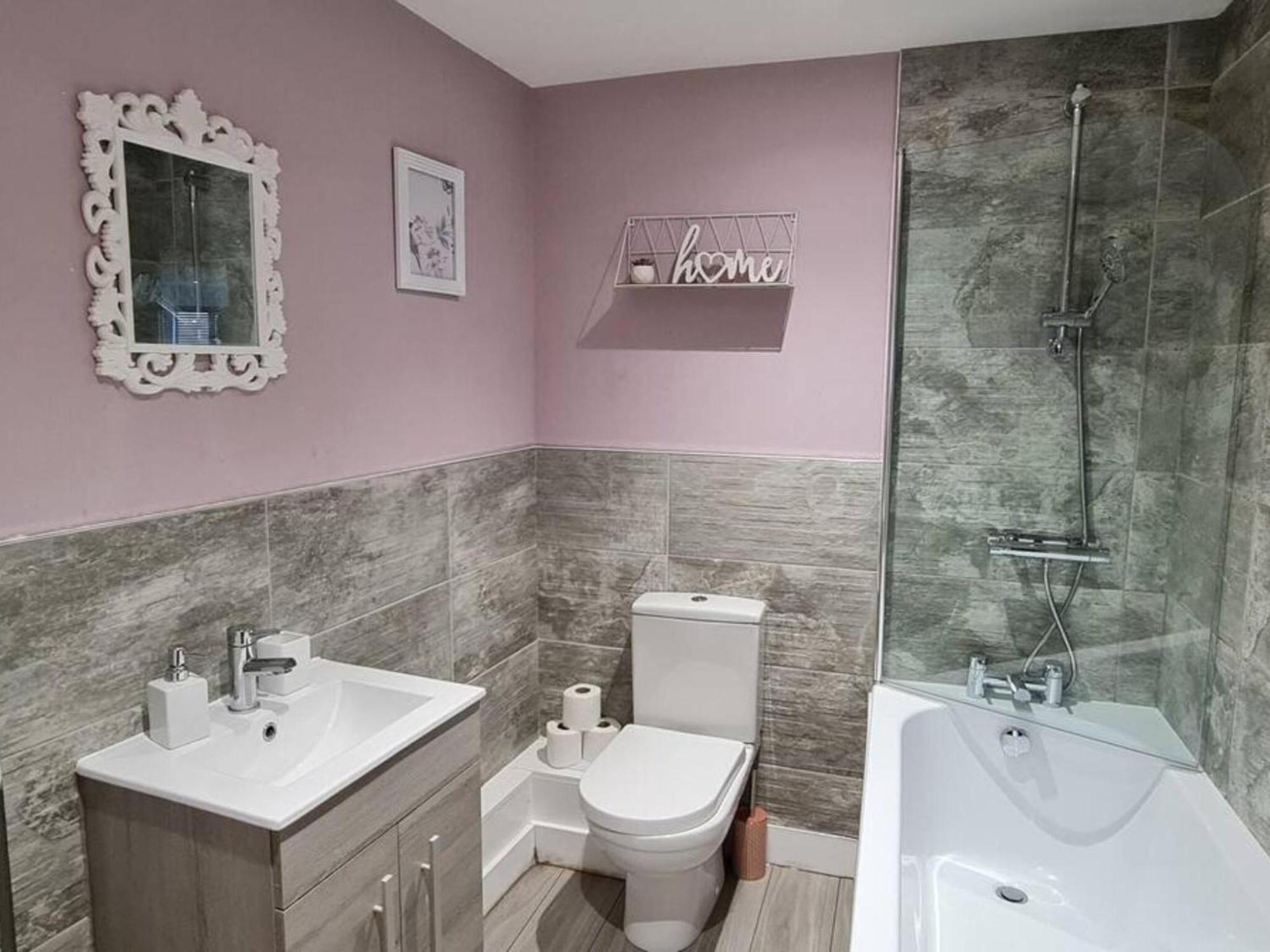 The Ecclesian Deluxe Apartments Near Trafford Centre Eccles Train Station Manchester Luaran gambar