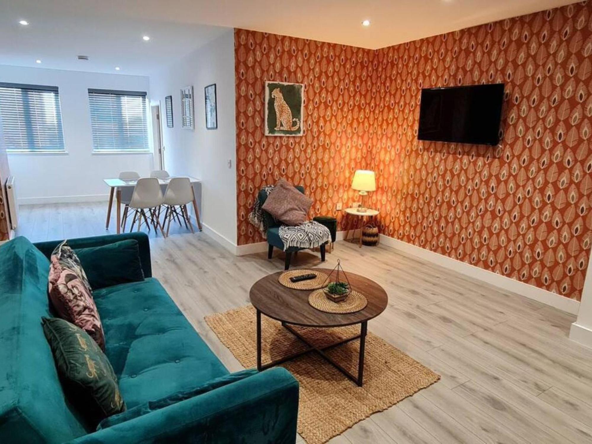 The Ecclesian Deluxe Apartments Near Trafford Centre Eccles Train Station Manchester Luaran gambar
